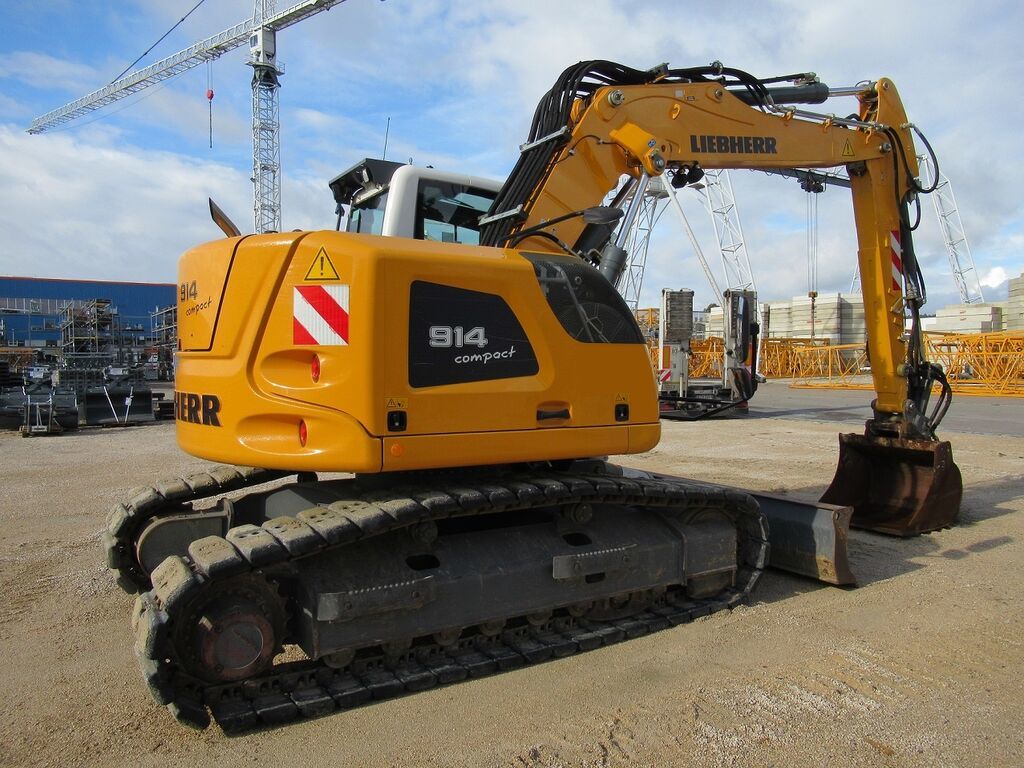 بيل مكانيكی ليبهر R914 litronic